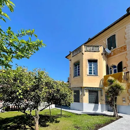 Casa Dei Fiordalisi 3 Bedroom Parking And Garden شقة