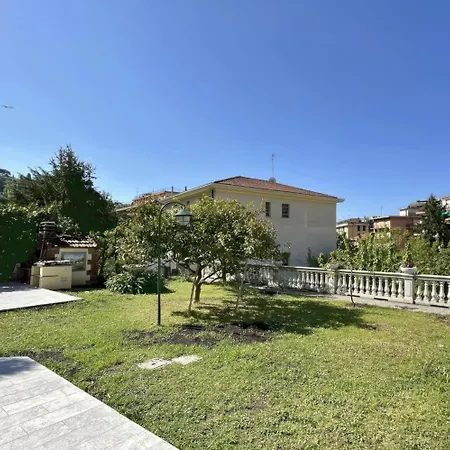 Apartamento Casa Dei Fiordalisi 3 Bedroom Parking And Garden *